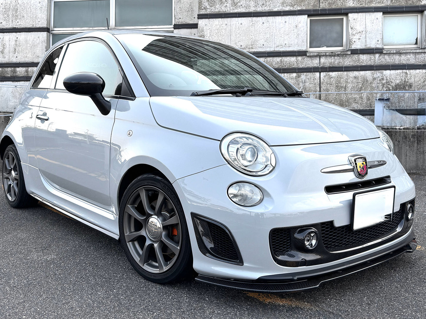 ABARTH500　フロントインテークガーニッシュ　シリーズ3