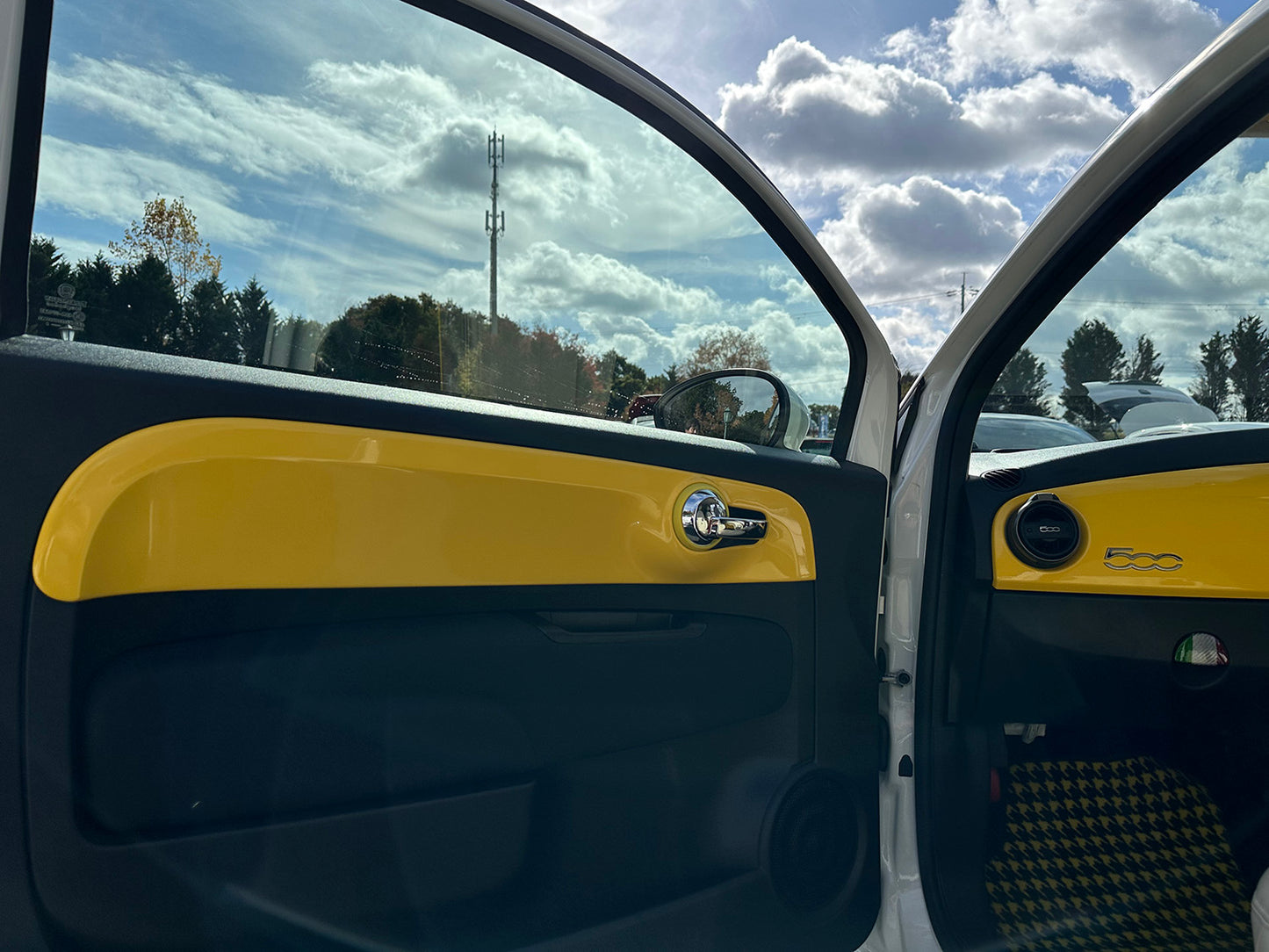 FIAT500　ABARTH500　ドアパネルプレート　カラードタイプ
