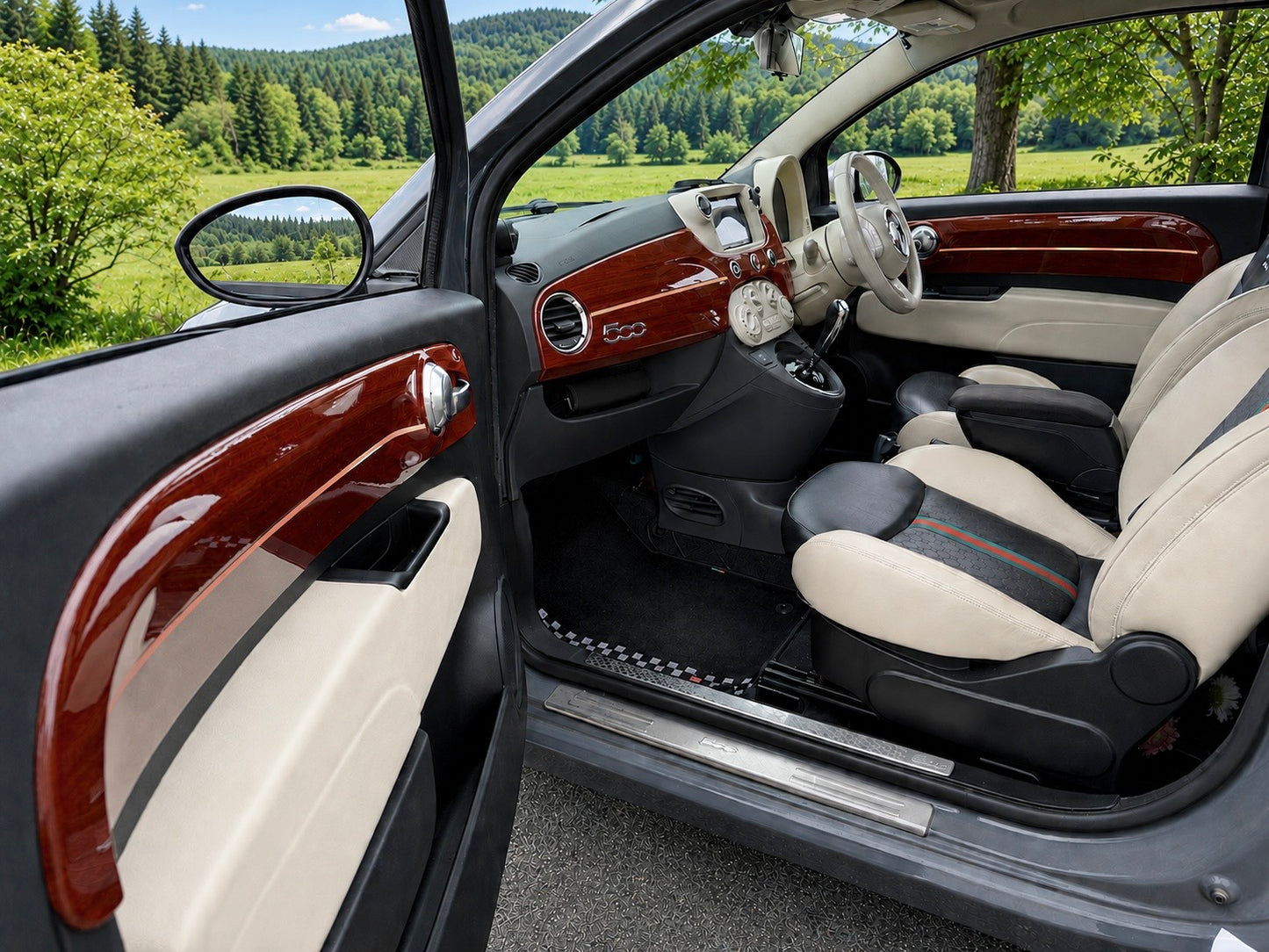 FIAT500　ABARTH500　ドアパネルプレート　ウッド調仕上げ