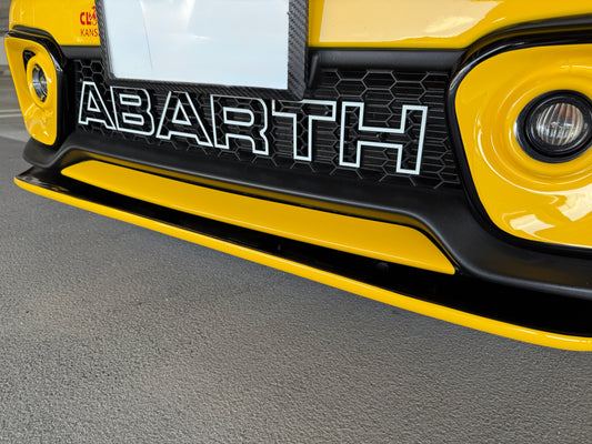 ABARTH500　フロントセンターガーニッシュ　シリーズ4～