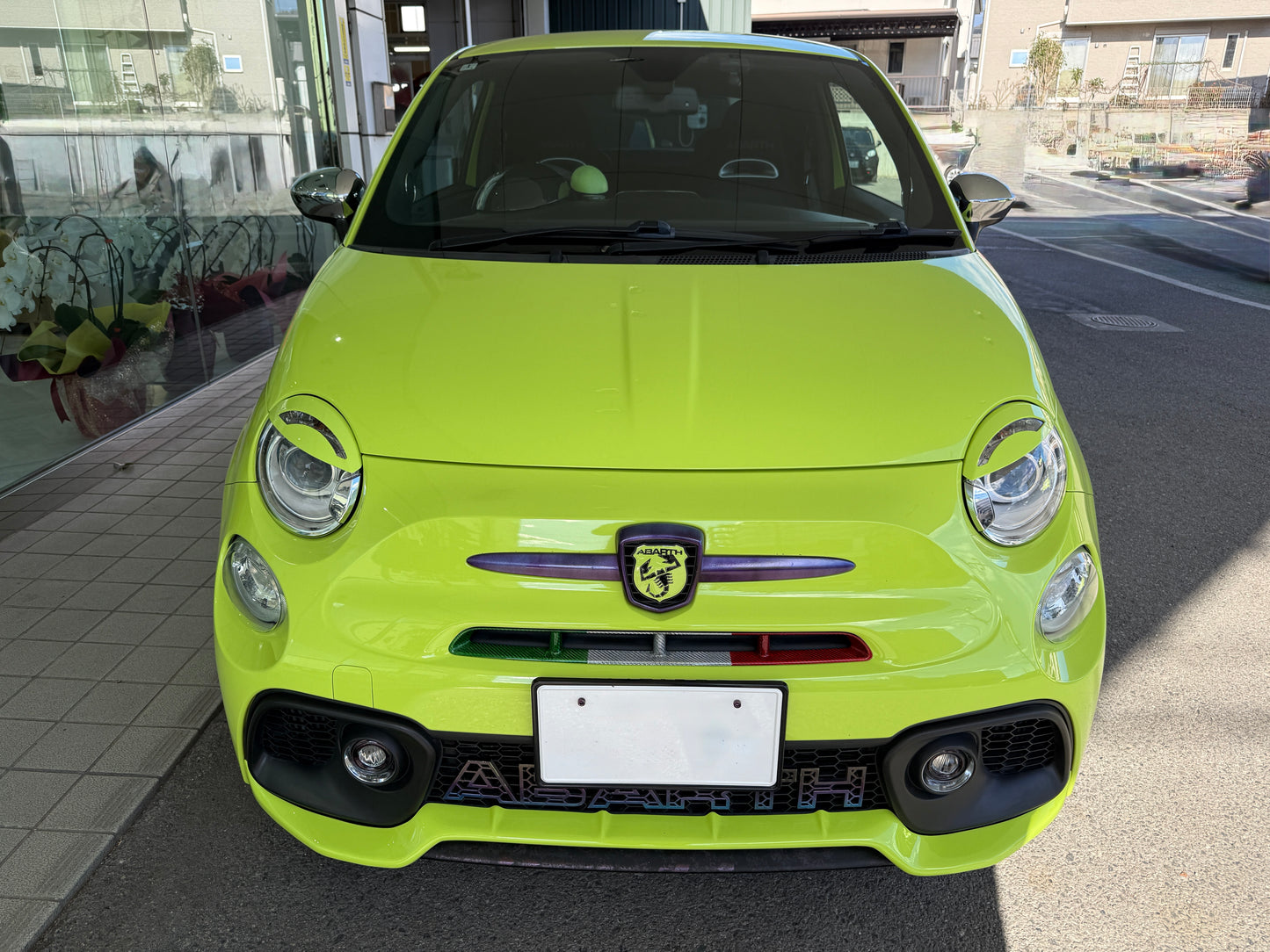 ABARTH500　フロントバンパーガーニッシュ　シリーズ4～