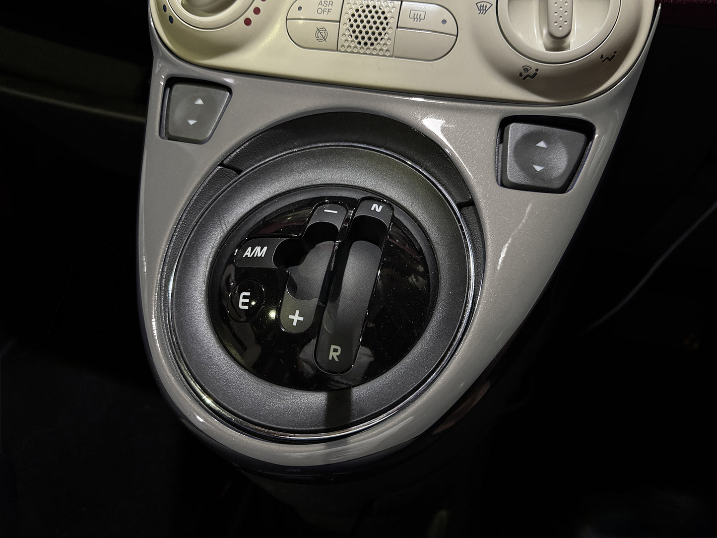 FIAT500　ABARTH500　シフトゲートパネル　シリーズ3