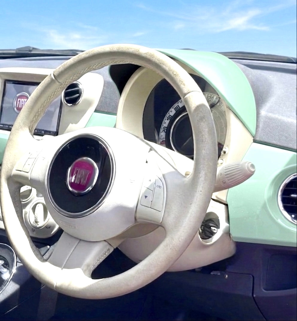 メーターバイザー　FIAT500 シリーズ～3　前期右ハンドル用