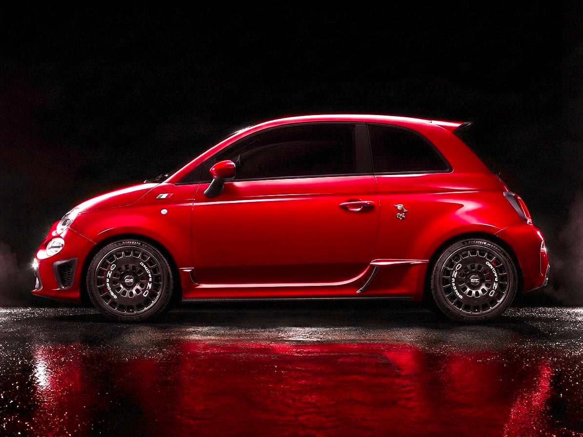 ABARTH500　サイドスカートインテークパネル　全シリーズ