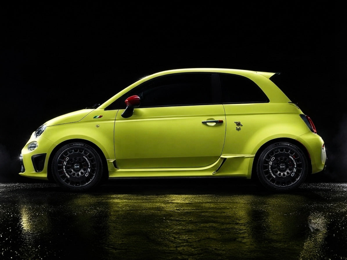 ABARTH500　サイドスカートインテークパネル　全シリーズ