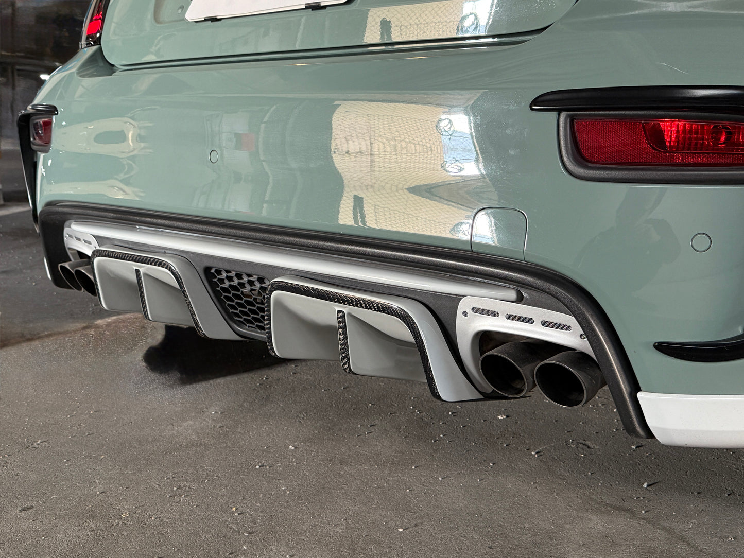 ABARTH500　エギゾーストエンドリッド　シリーズ4～