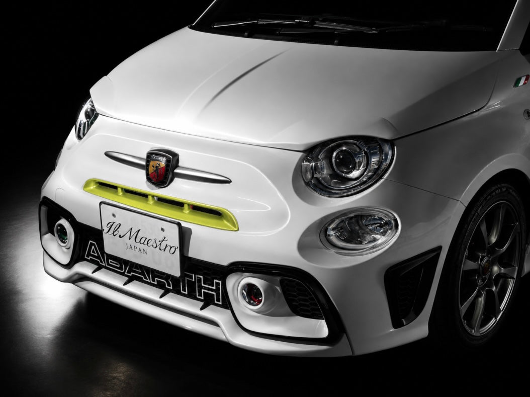 ABARTH500  フロントインテークガーニッシュ　シリーズ4～